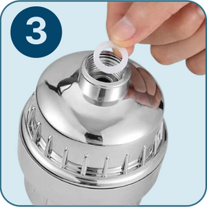 Coloca la junta tórica en el filtro de la ducha.